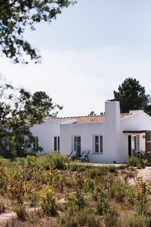 Craveiral Farmhouse By Belong Staying & Feeling São Teotónio Kültér fotó