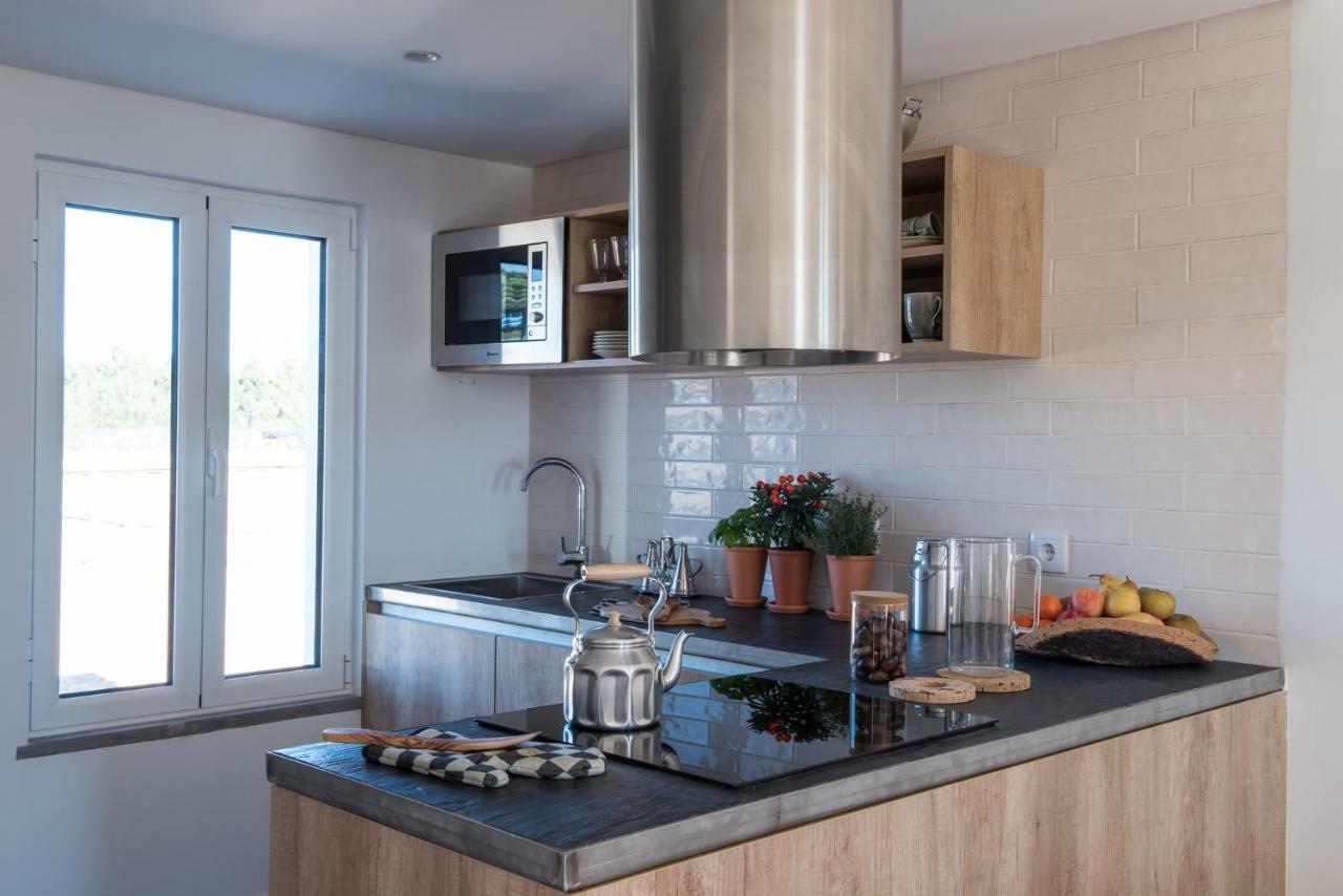Craveiral Farmhouse By Belong Staying & Feeling São Teotónio Kültér fotó
