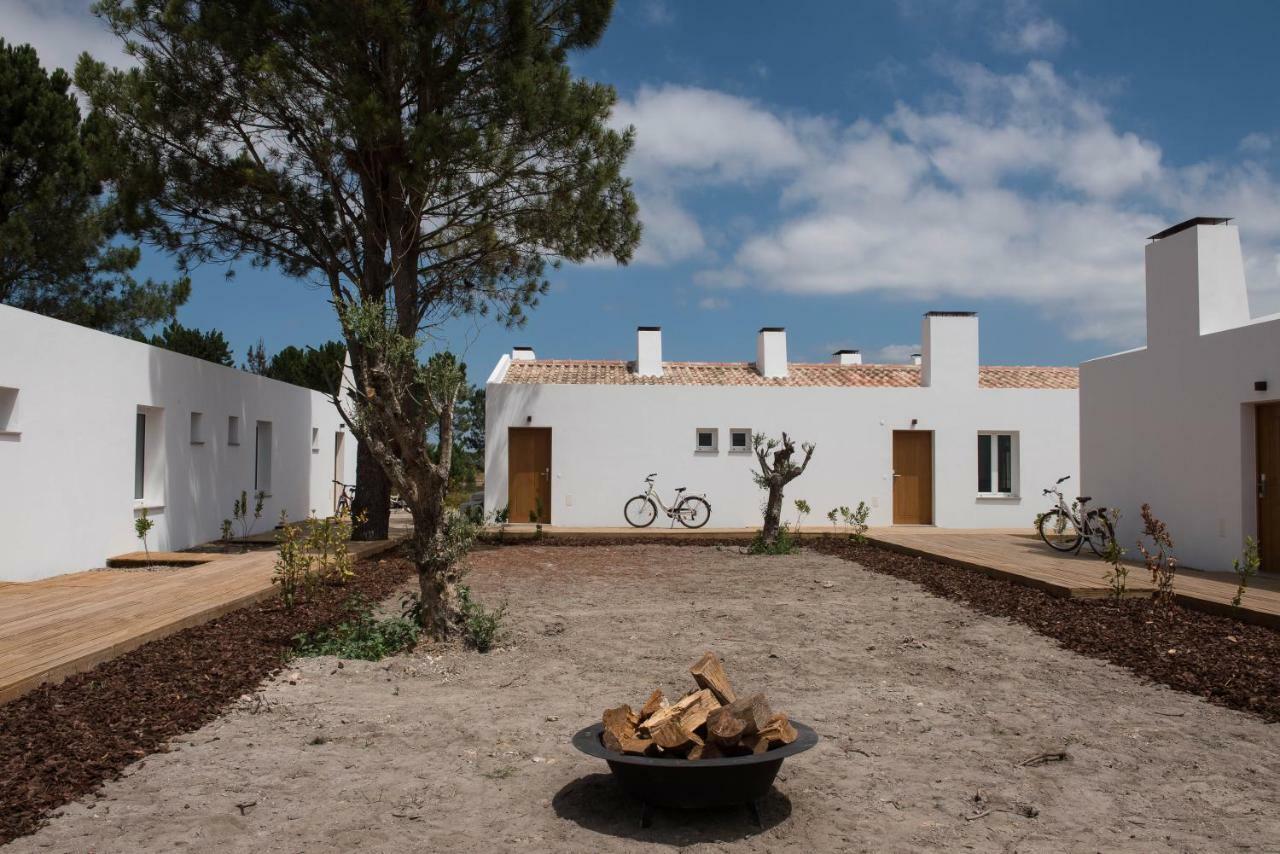 Craveiral Farmhouse By Belong Staying & Feeling São Teotónio Kültér fotó