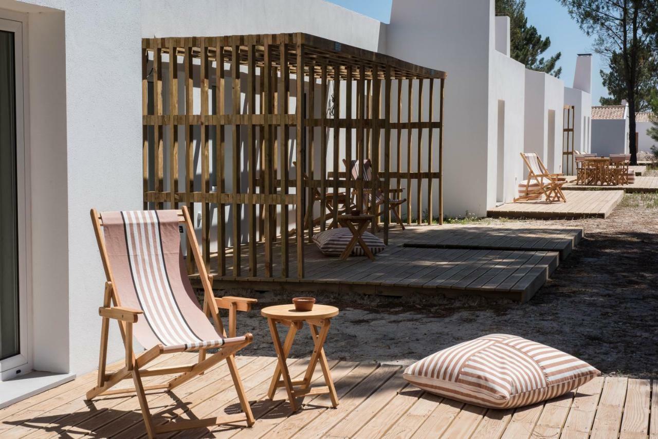Craveiral Farmhouse By Belong Staying & Feeling São Teotónio Kültér fotó