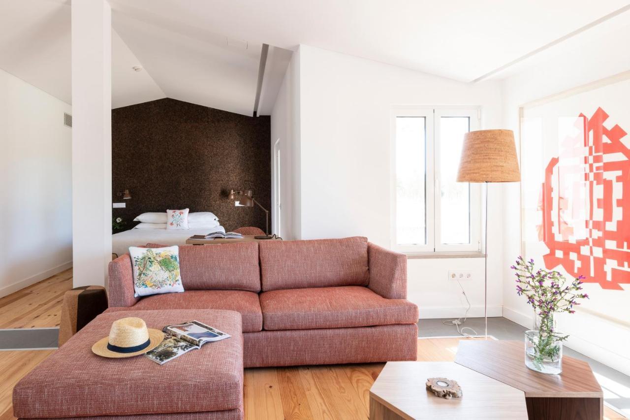 Craveiral Farmhouse By Belong Staying & Feeling São Teotónio Kültér fotó